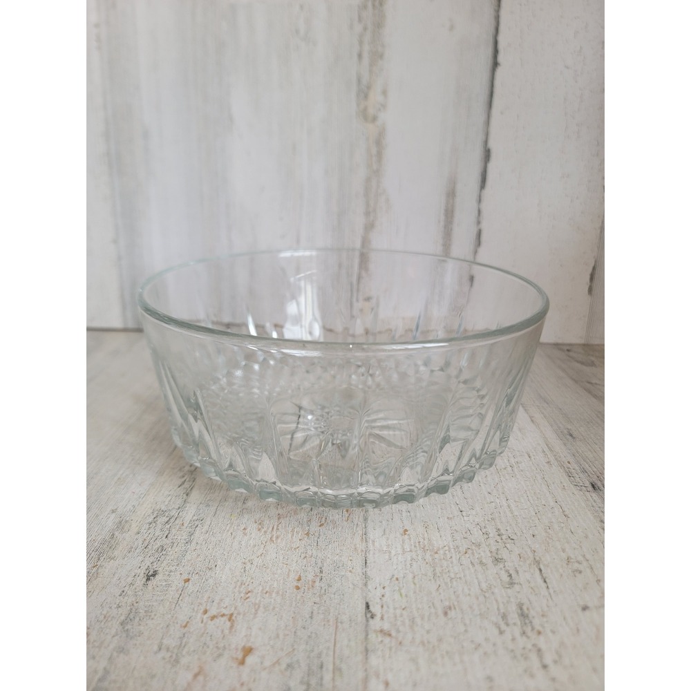 Arcoroc clear glass candy dish crystal bowl Xmas centerpiece home decor kitchen